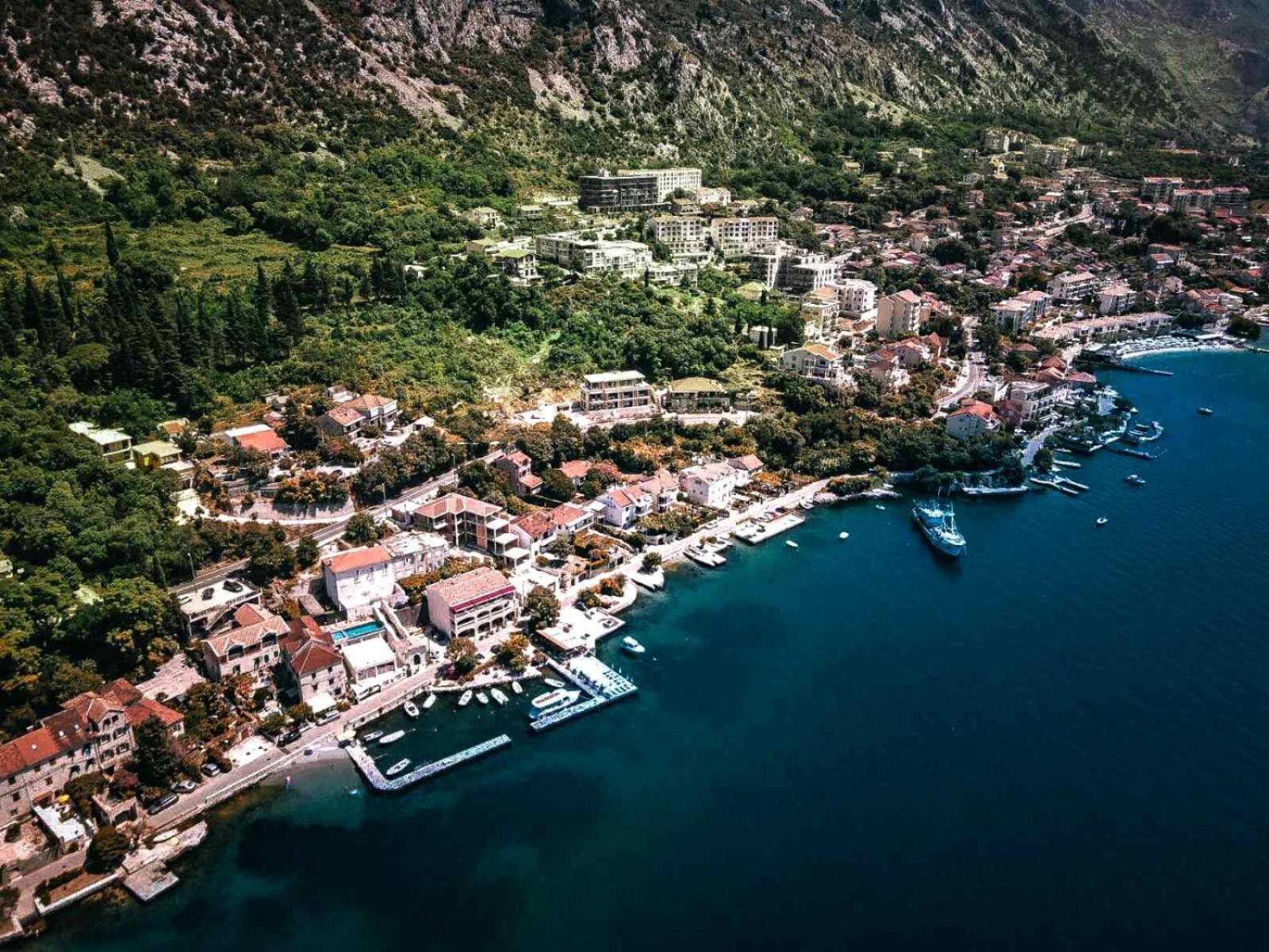 Montenegro Apartments - Private Beach Kotor Exteriör bild